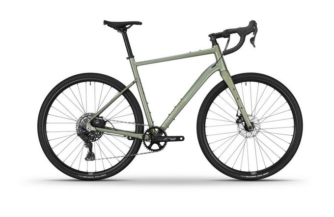 Boardman ADV 8.8 Adventure Bike - L Frame | Halfords UK