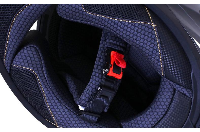 Duchinni D985 Helmet - Black/White L Duchinni D985 Helmet - Black/White L