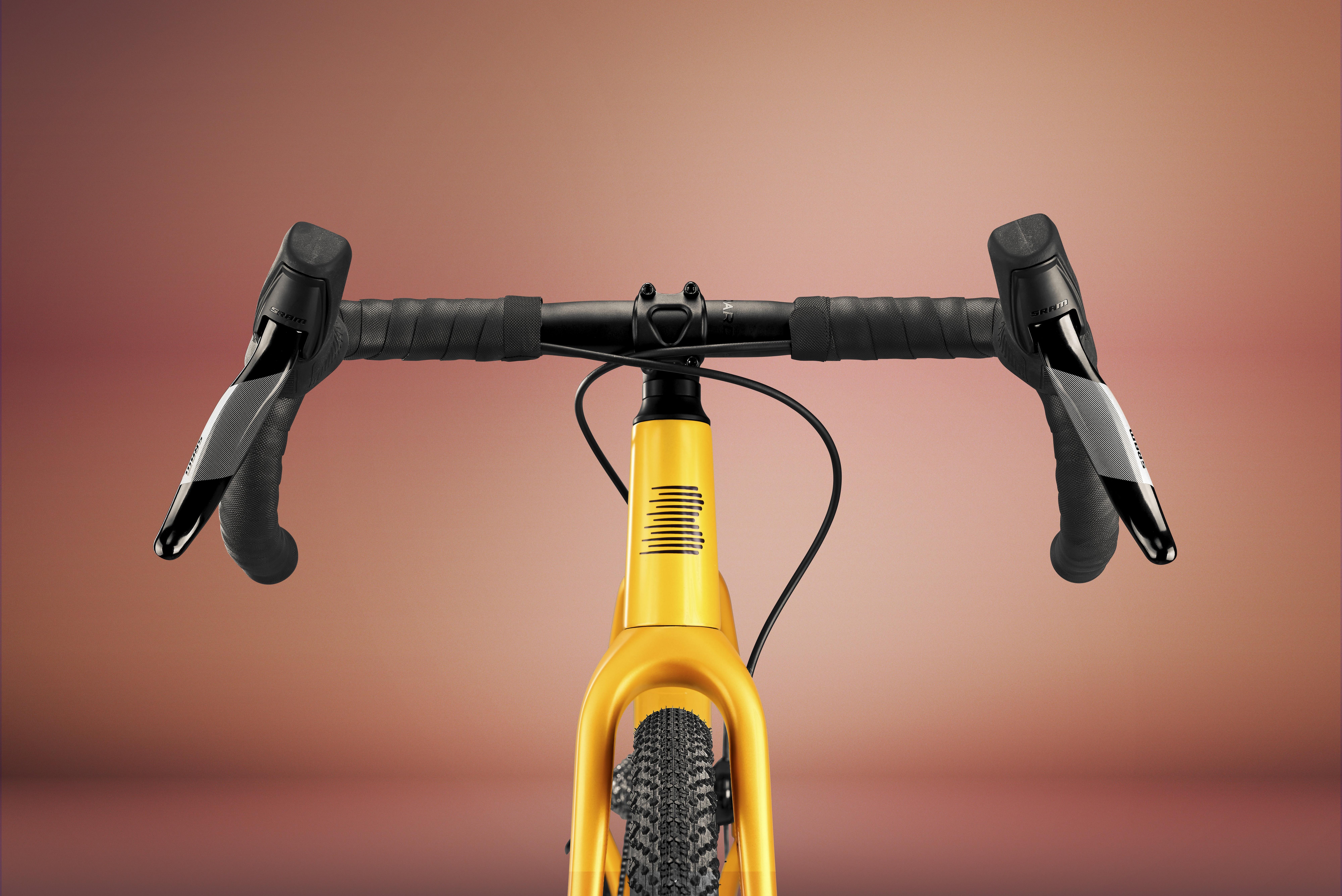 Boardman ADV 9.2  Carbon Adventure Bike - M Frame