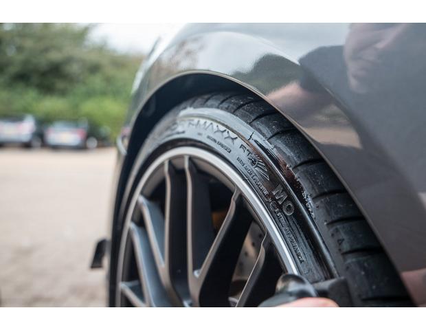 Tyre Dressing Applicator Pad - Meguiars UK