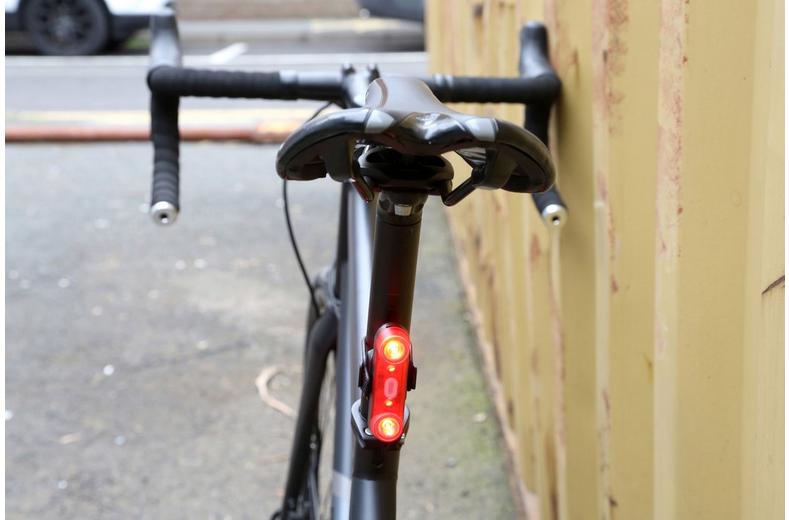 Halfords 50 Lumen Rear Bike Light Halfords 50 Lumen Rear Bike Light