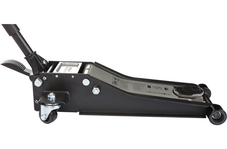 Halfords Advanced 3 Tonne Low Profile Trolley Jack Halfords Advanced 3 Tonne Low Profile Trolley Jack