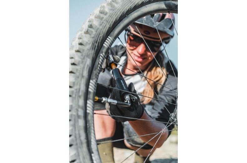 Lezyne Grip Drive HV Hand Pump Lezyne Grip Drive HV Hand Pump