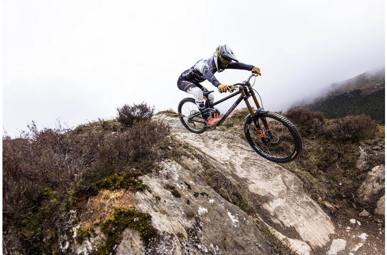 Continental Xynotal Tyre, Enduro Soft, 27.5x2.4" Continental Xynotal Tyre, Enduro Soft, 27.5x2.4"