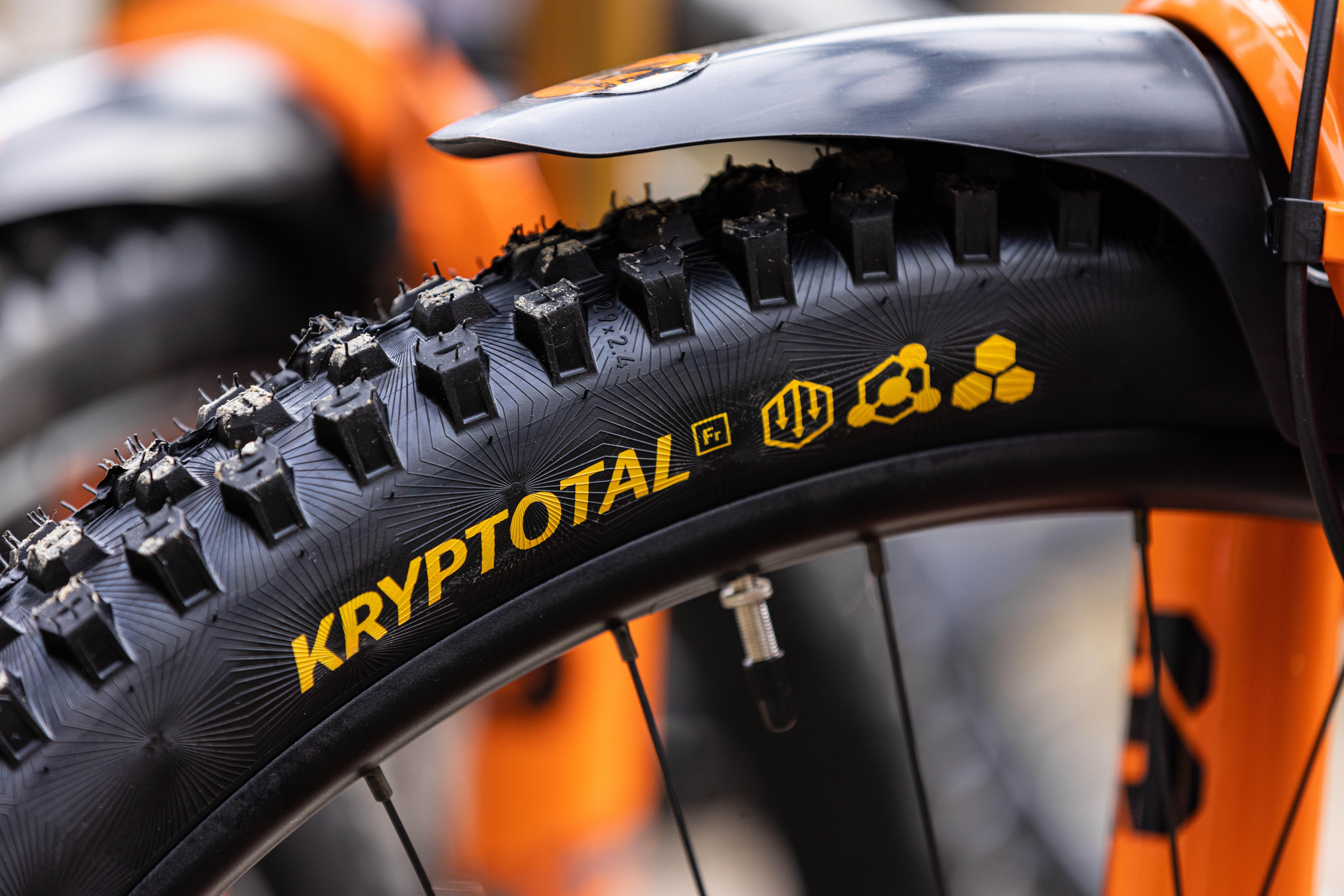 Continental Kryptotal Front Tyre, Enduro Soft, 27.5x2.4"