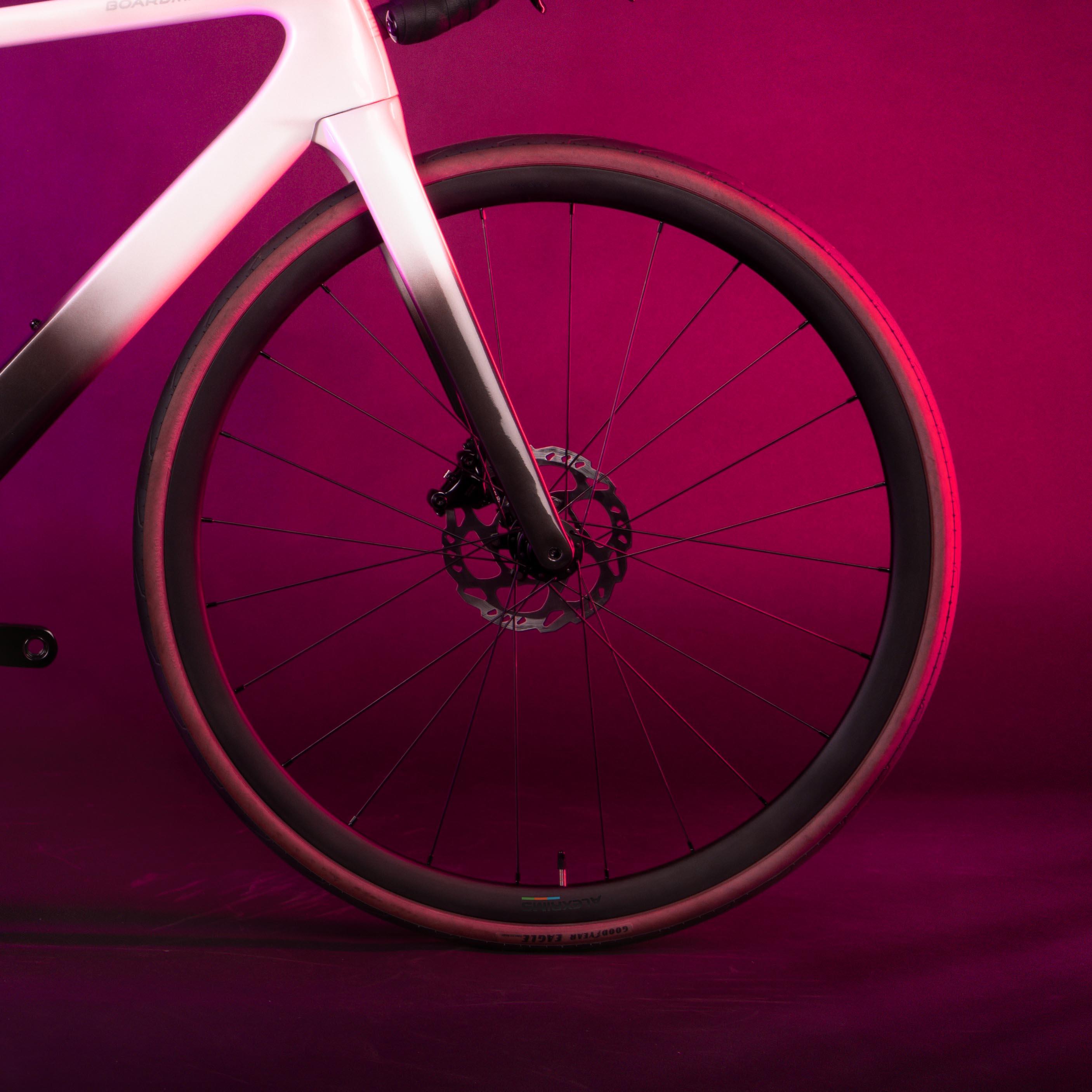 Boardman SLR 9.0 Carbon 105 Road Bike  - L Frame