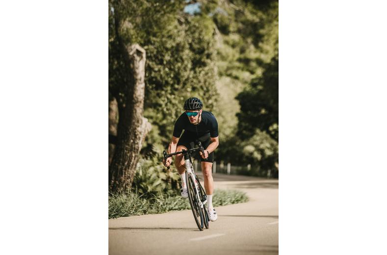 Goodyear Eagle F1 R Clincher Tyre, Black 700x32c Goodyear Eagle F1 R Clincher Tyre, Black 700x32c