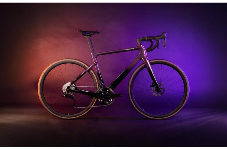 Boardman SLR 9.2 Carbon 105 Di2 Road Bike - XS, S, M, L, XL Frames Boardman SLR 9.2 Carbon 105 Di2 Road Bike - XS, S, M, L, XL Frames