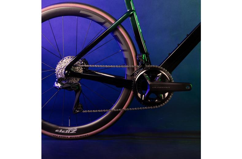 Boardman SLR 9.6 Carbon Ultegra Di2 Road Bike - XS, S, M, L, XL Frames Boardman SLR 9.6 Carbon Ultegra Di2 Road Bike - XS, S, M, L, XL Frames
