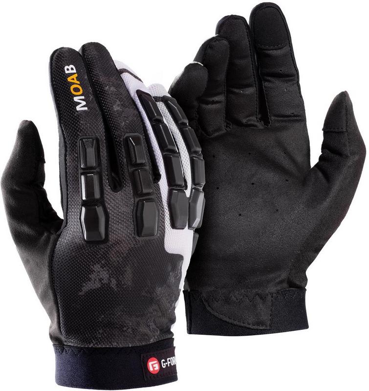 Halfords G-Form Moab Trail Gloves Black/White S | Extra 8% off for BC Members