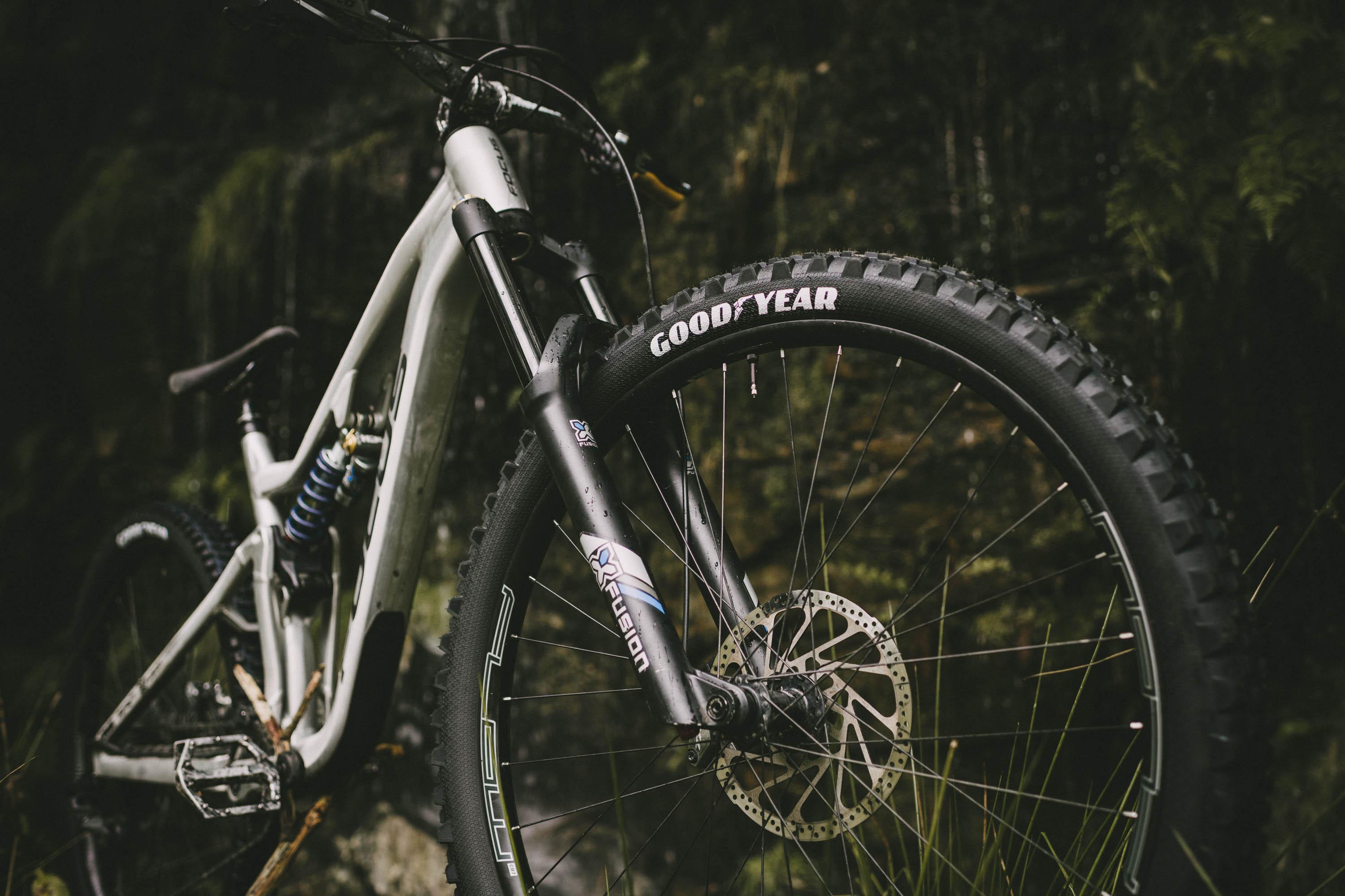 Goodyear MTF Tubeless Complete MTB Tyre, Downhill 29x2.50"