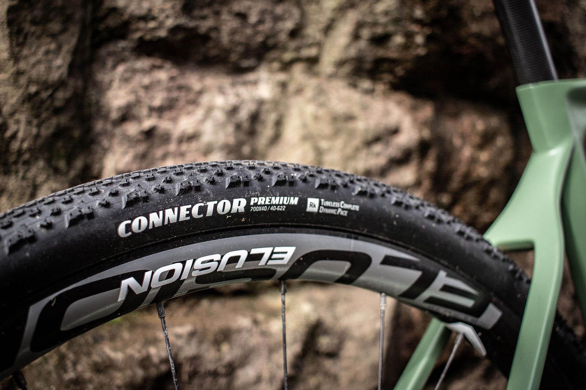 Goodyear Connector Tubeless Complete Gravel Tyre, Black 700x35c