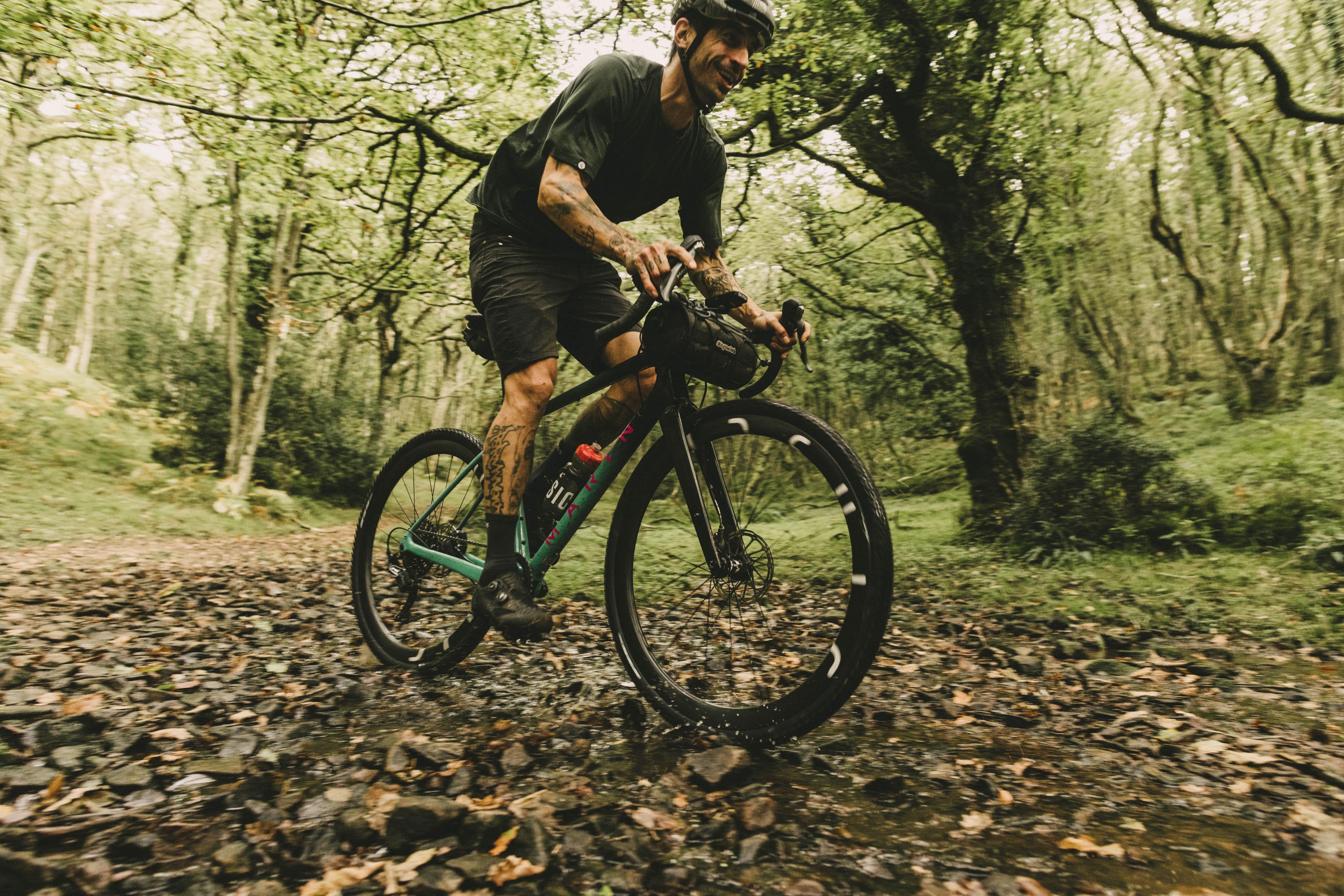 Goodyear Peak AT Tubeless Complete Gravel Tyre, Black 700x40c