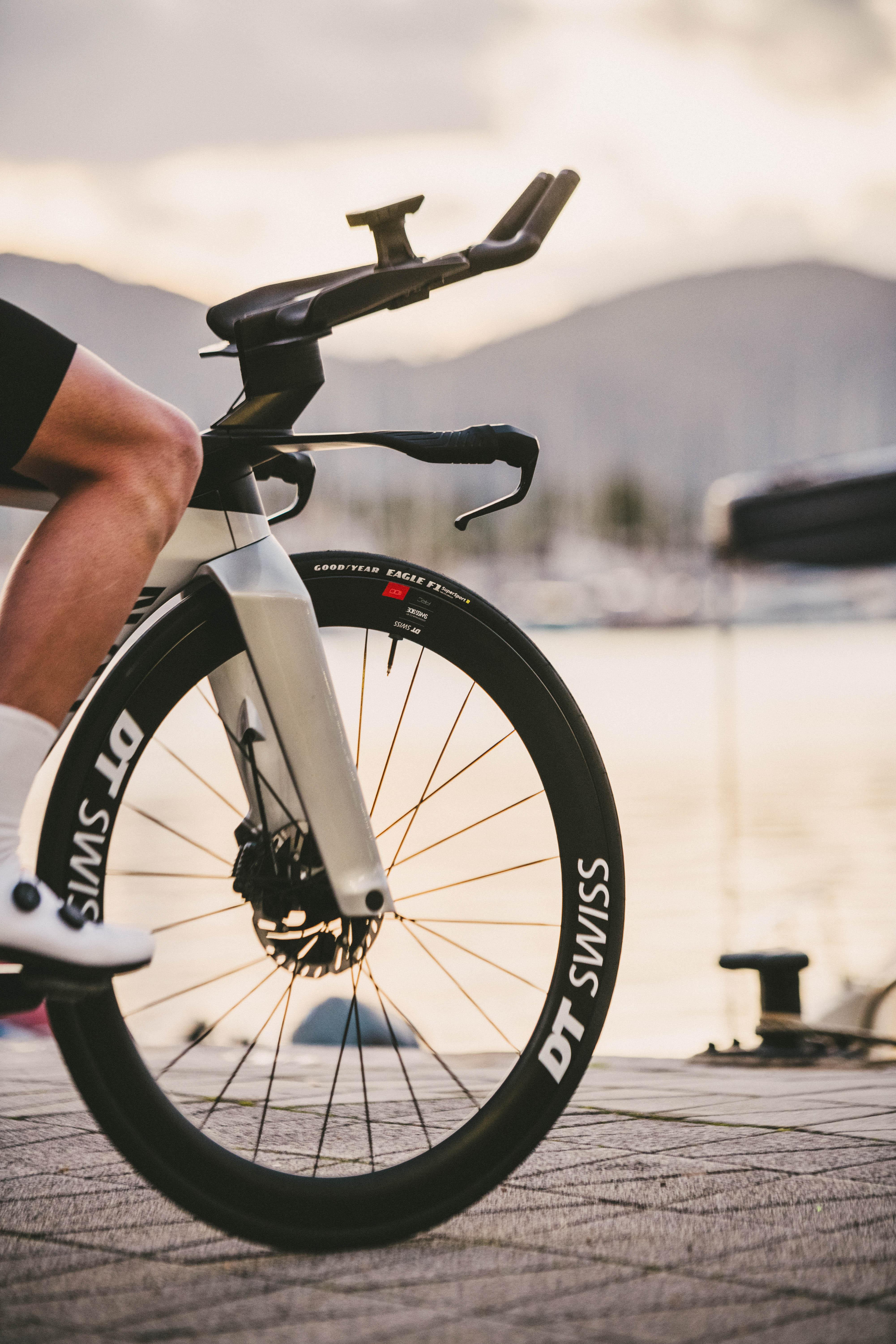 Goodyear Eagle F1 SuperSport R Tubeless Tyre, Black 700x30c