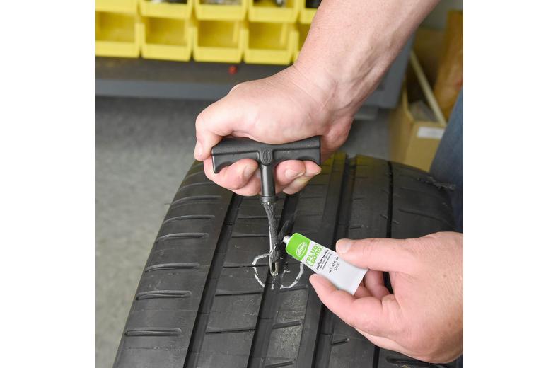 Slime Tyre Plug Kit Slime Tyre Plug Kit