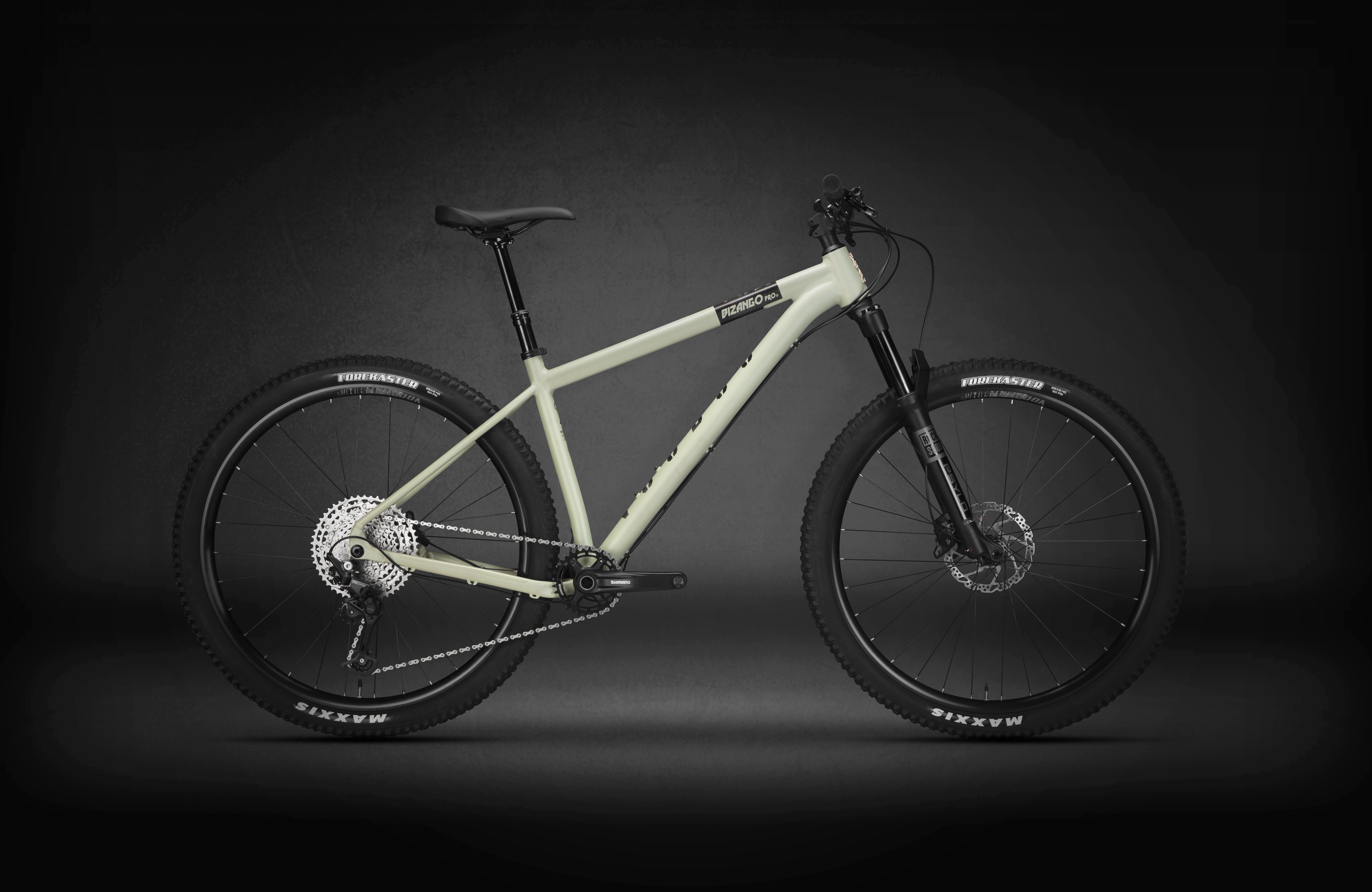 Voodoo Bizango Pro Mountain Bike - L Frame | Halfords UK