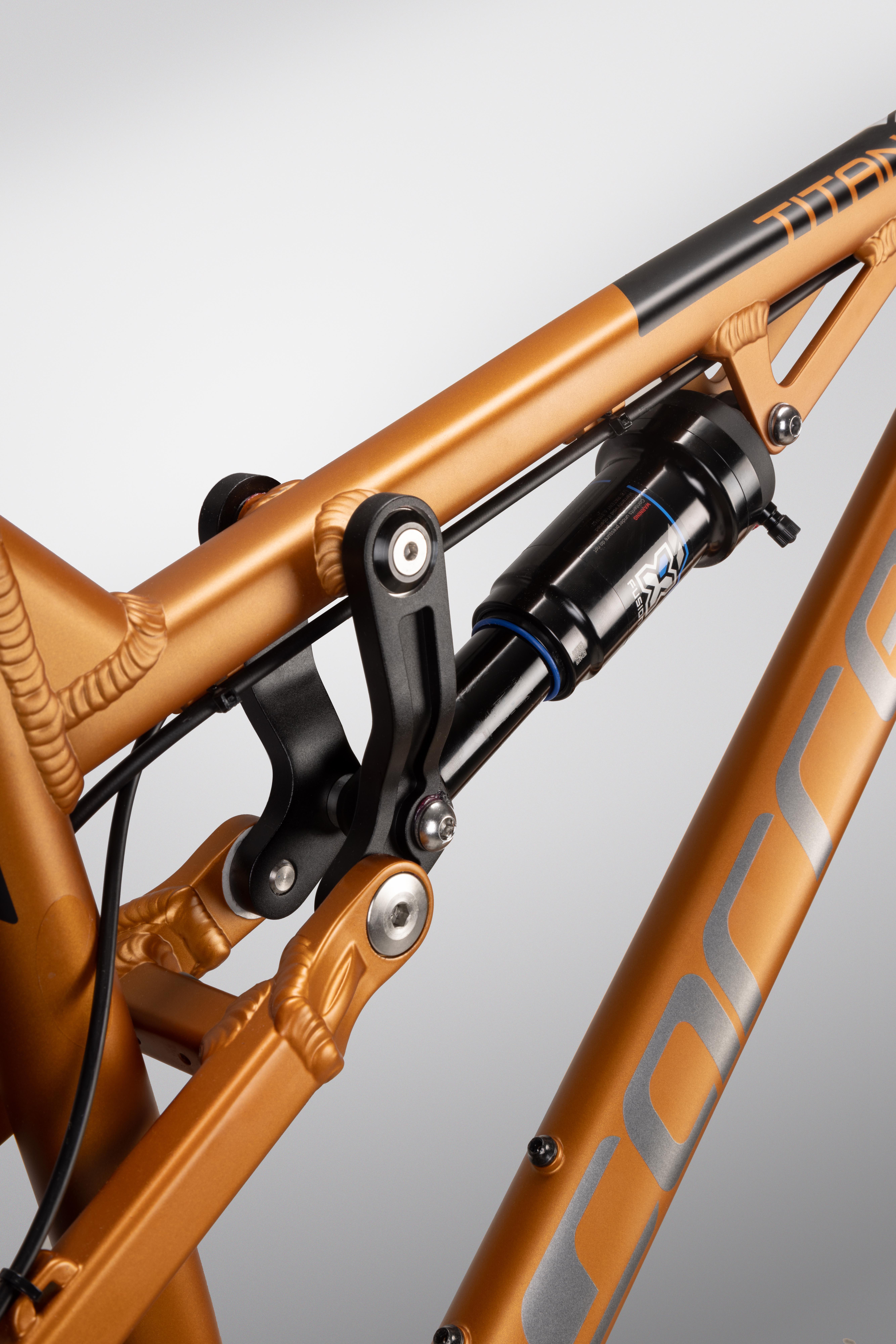 Carrera Titan X Mountain Bike - L Frame