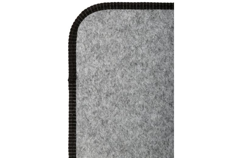 Halfords Essentials Universal Mat Set Halfords Essentials Universal Mat Set