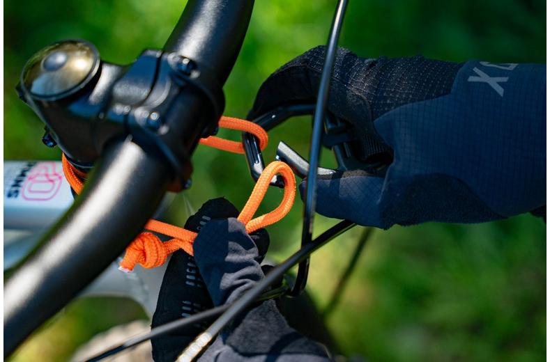 Kids Ride Shotgun Wearable Tow Rope, Black Kids Ride Shotgun Wearable Tow Rope, Black