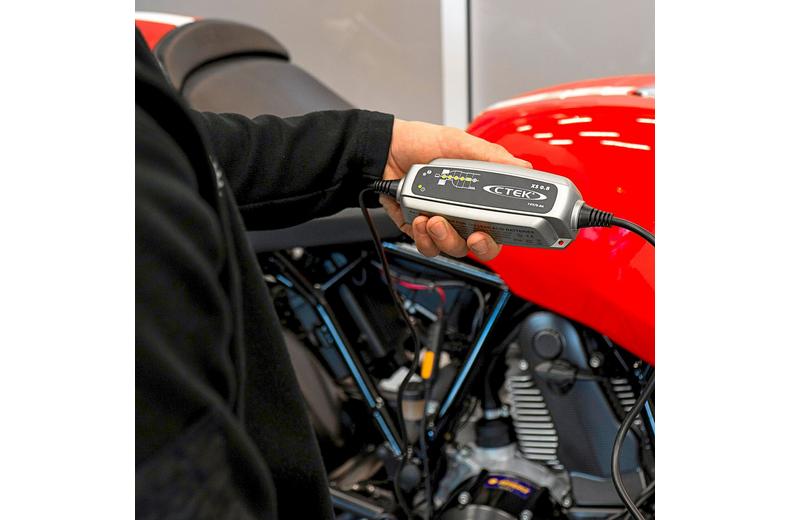 CTEK XS 0.8 UK Battery Charger CTEK XS 0.8 UK Battery Charger