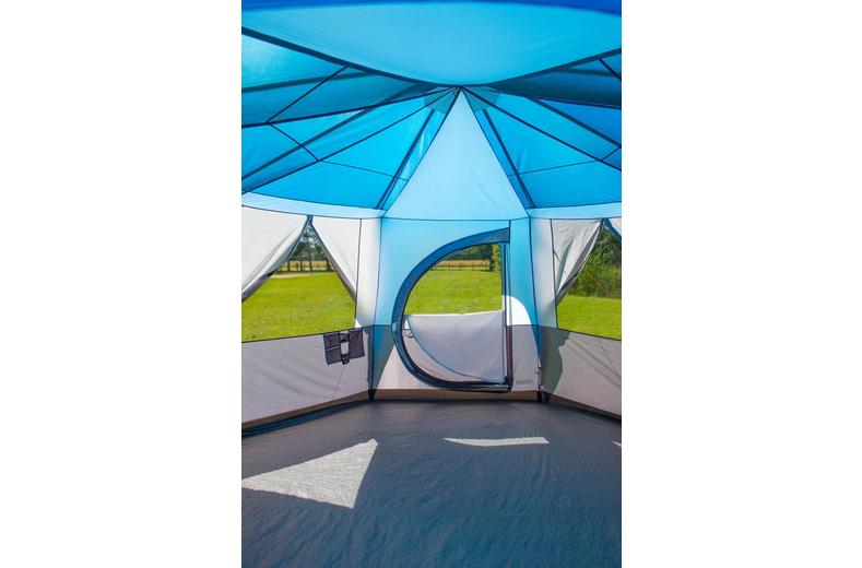 Cortes Octagon 8 Person Tent - Blue Cortes Octagon 8 Person Tent - Blue
