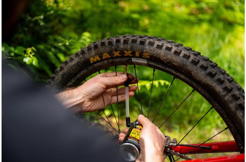 Muc-Off B.A.M! Instant Puncture Repair 125ml Muc-Off B.A.M! Instant Puncture Repair 125ml