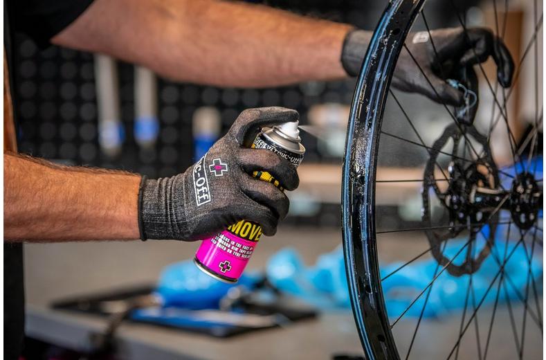 Muc-Off Glue & Sealant Remover 200ml Muc-Off Glue & Sealant Remover 200ml