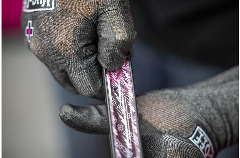 Muc-Off Tubeless Rim Tape 10m Roll, 25mm Muc-Off Tubeless Rim Tape 10m Roll, 25mm