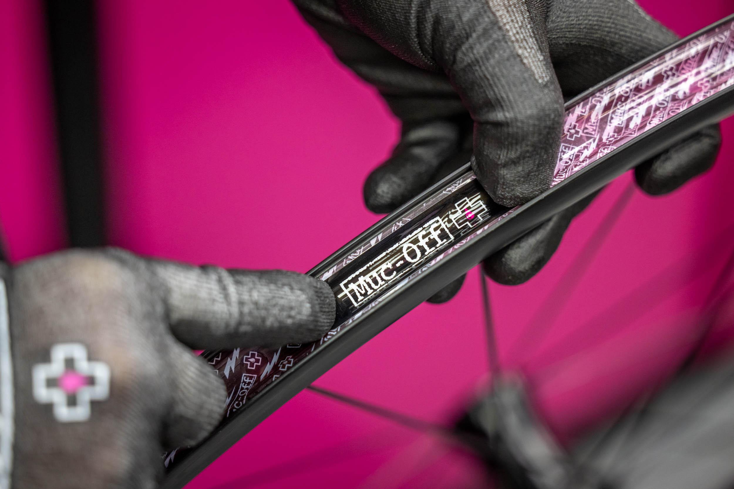 Muc-Off Tubeless Rim Tape 10m Roll, 25mm
