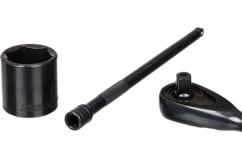 Halfords Advanced 200 Piece Socket and Ratchet Spanner Set - Limited Black Edition Halfords Advanced 200 Piece Socket and Ratchet Spanner Set - Limited Black Edition