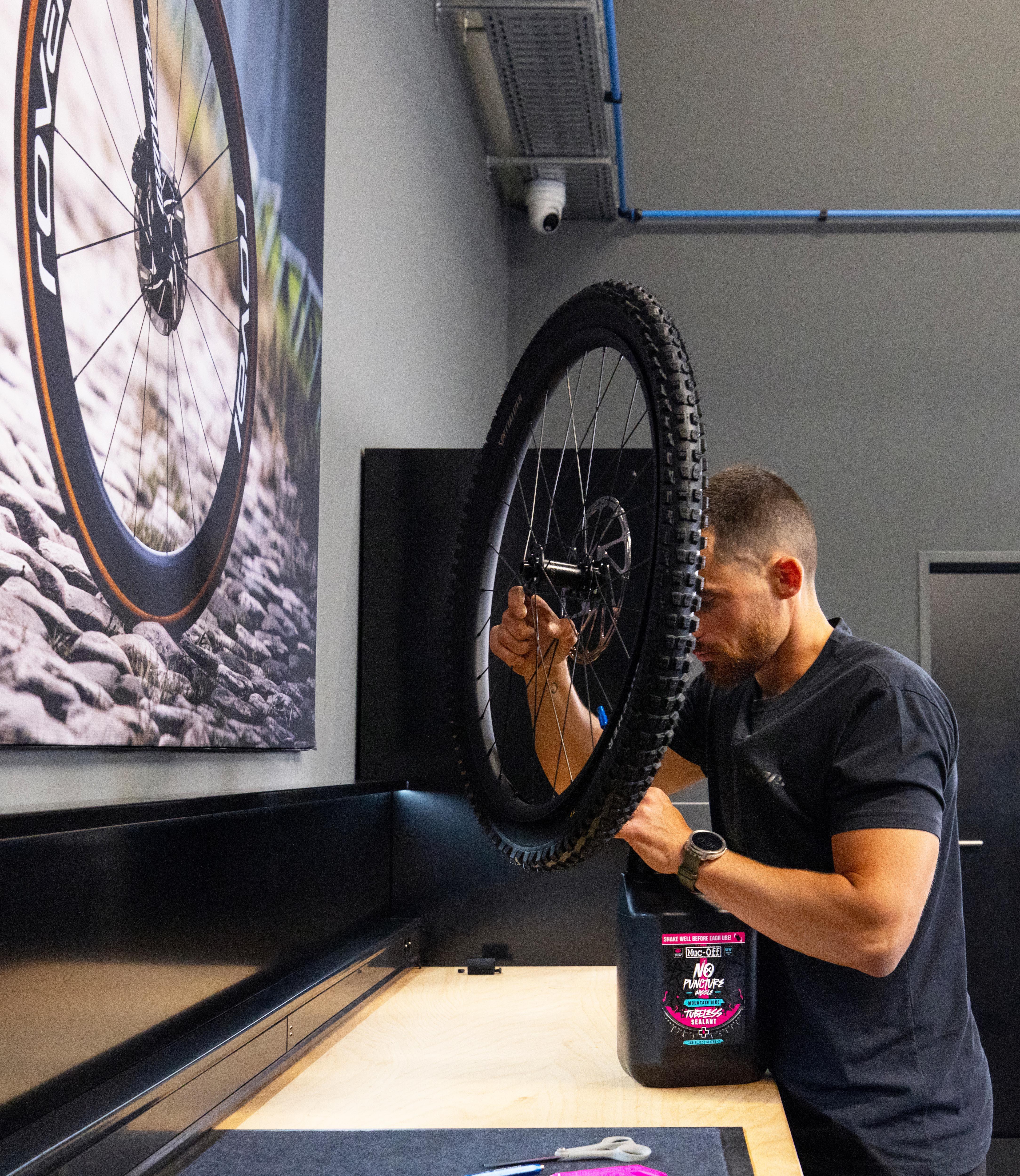 Muc-Off No Puncture Hassle Tubeless Sealant, 140ml