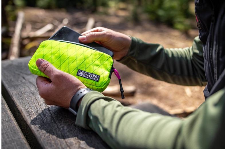 Muc-Off Rainproof Essentials Case Muc-Off Rainproof Essentials Case