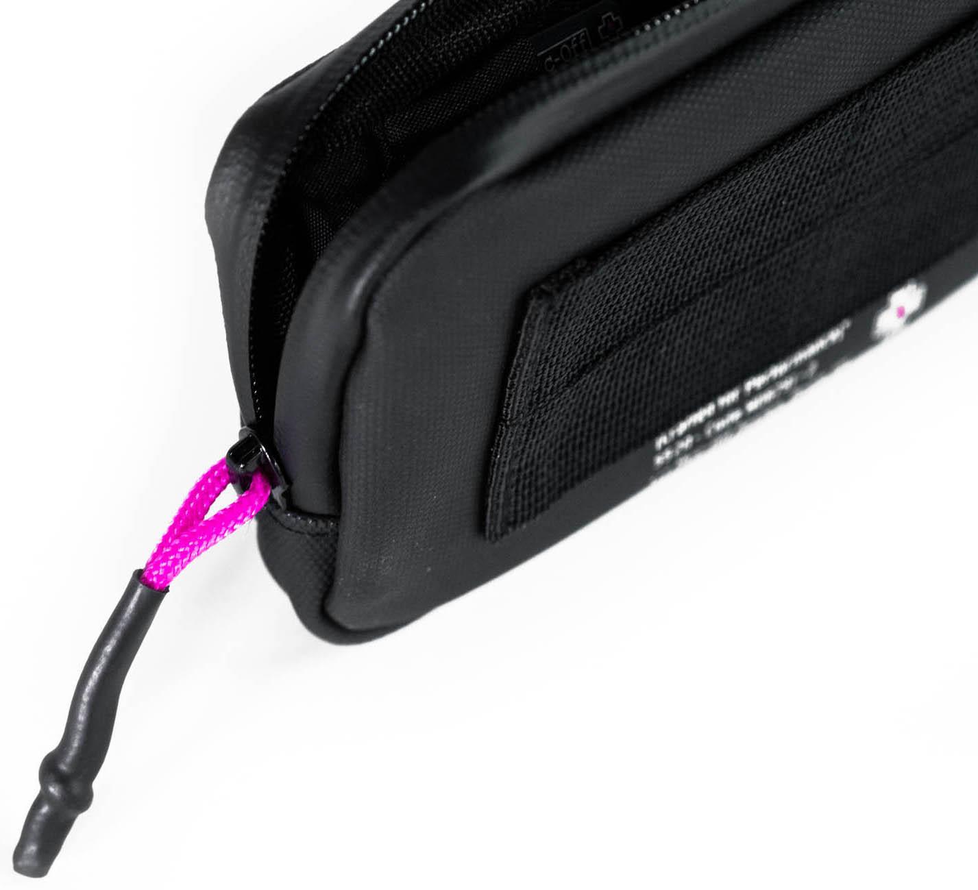 Muc-Off Rainproof Essentials Case
