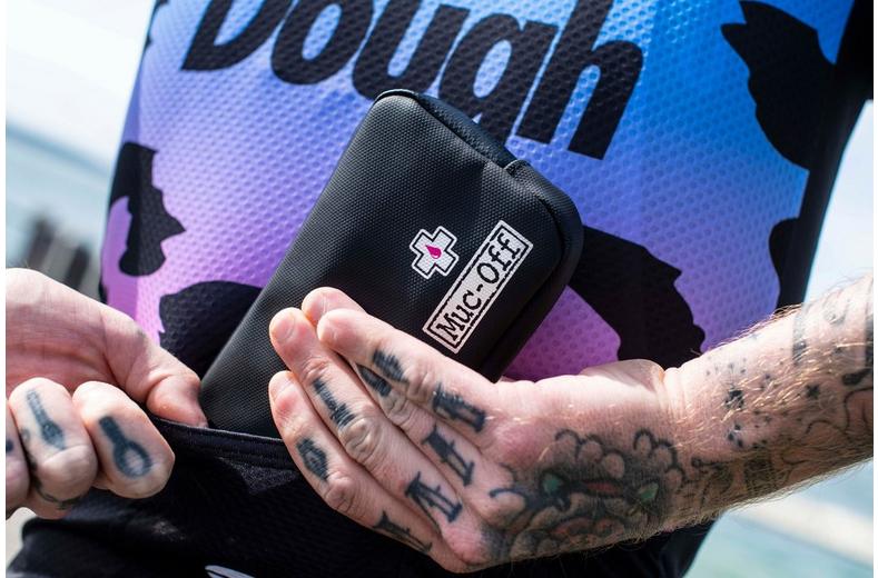 Muc-Off Rainproof Essentials Case Muc-Off Rainproof Essentials Case