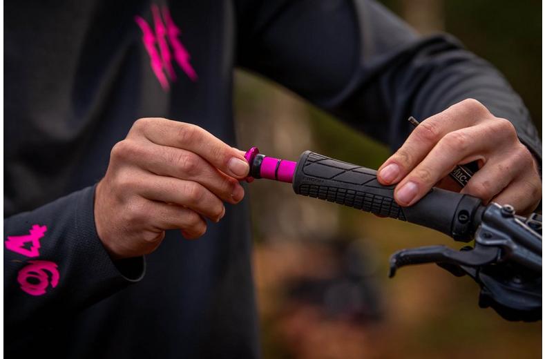 Muc-Off Stealth Tubeless Puncture Plugs Muc-Off Stealth Tubeless Puncture Plugs