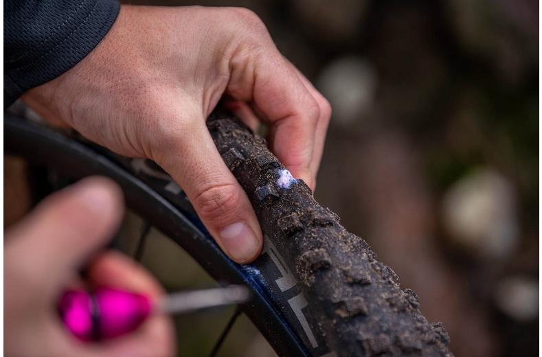 Muc-Off Stealth Tubeless Puncture Plugs Muc-Off Stealth Tubeless Puncture Plugs