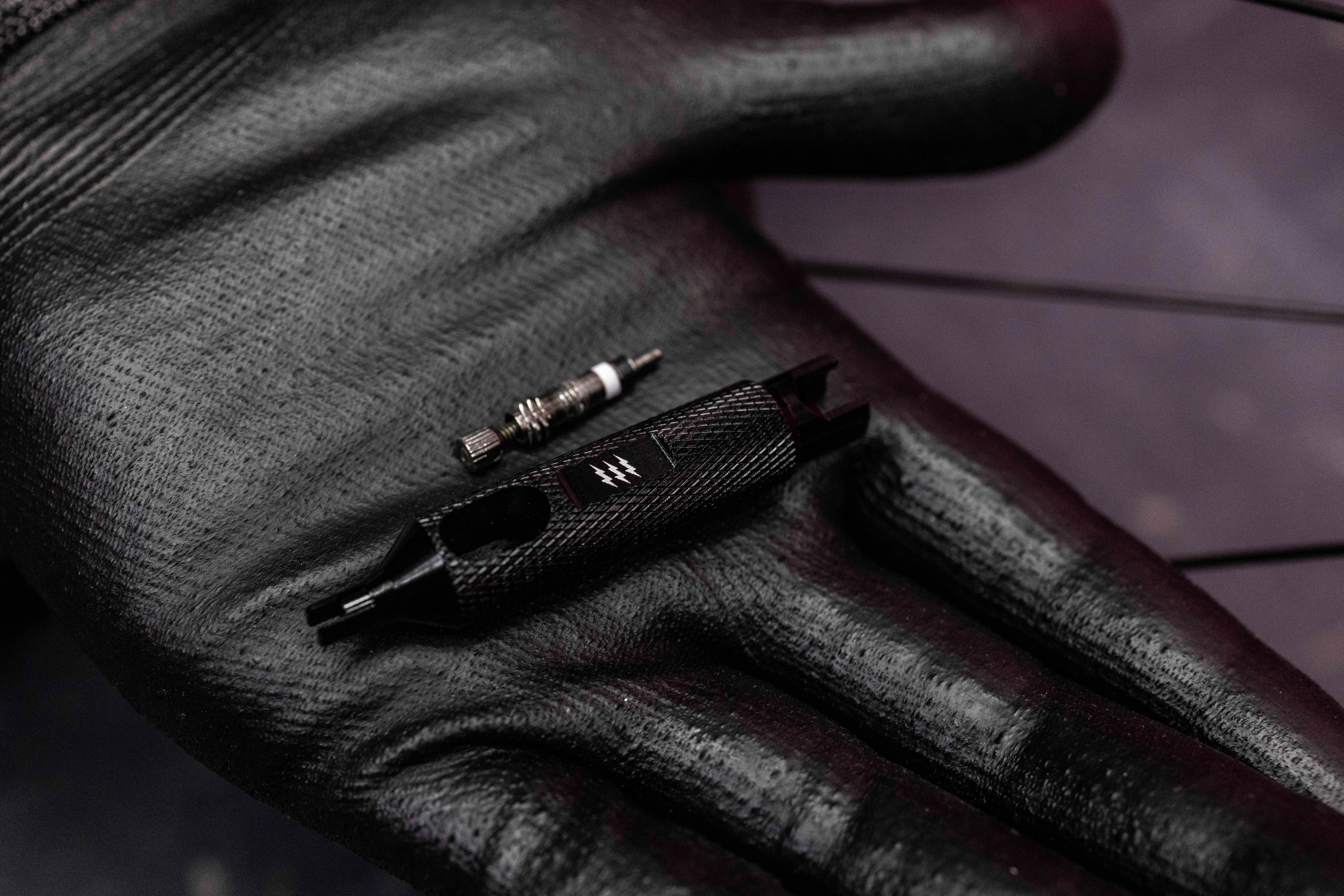 Muc-Off Valve Core Remover Tool