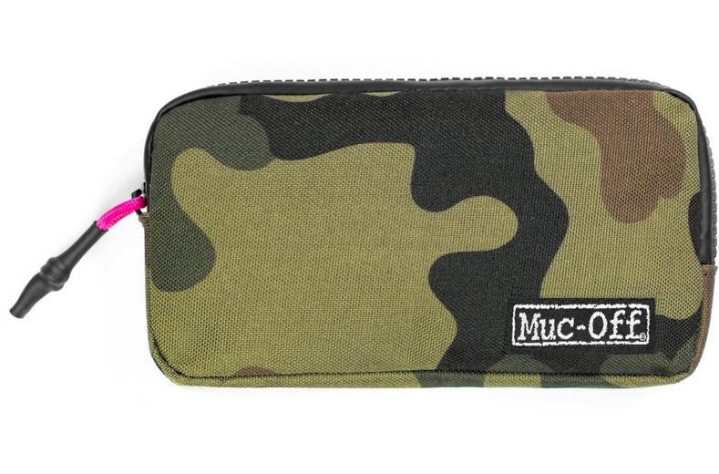 Muc-Off Essentials Case Camo Muc-Off Essentials Case Camo