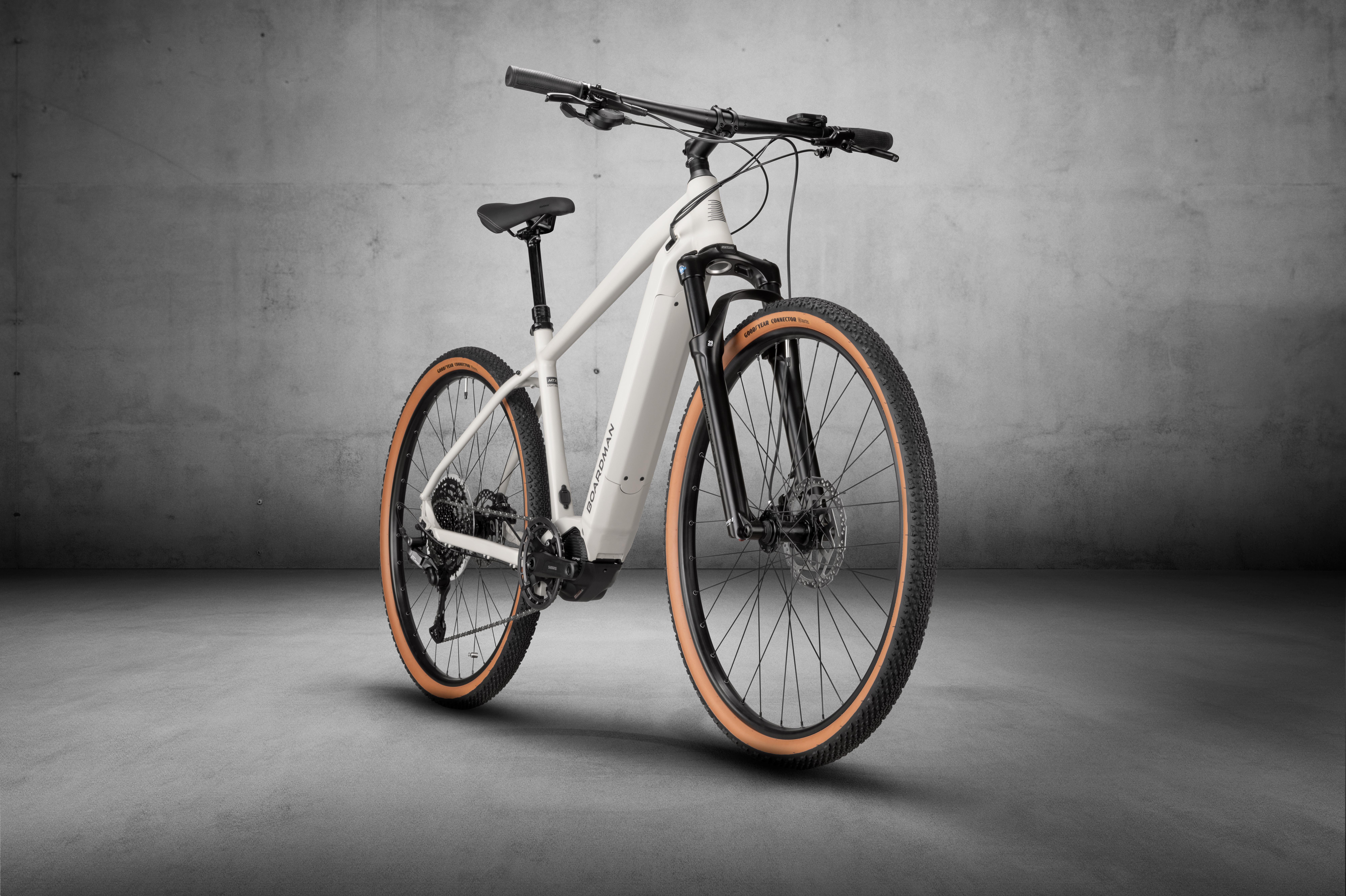 Refurbished Grade C - Boardman MTX-E 8.9 Electric Hybrid Bike - S, M, L Frames