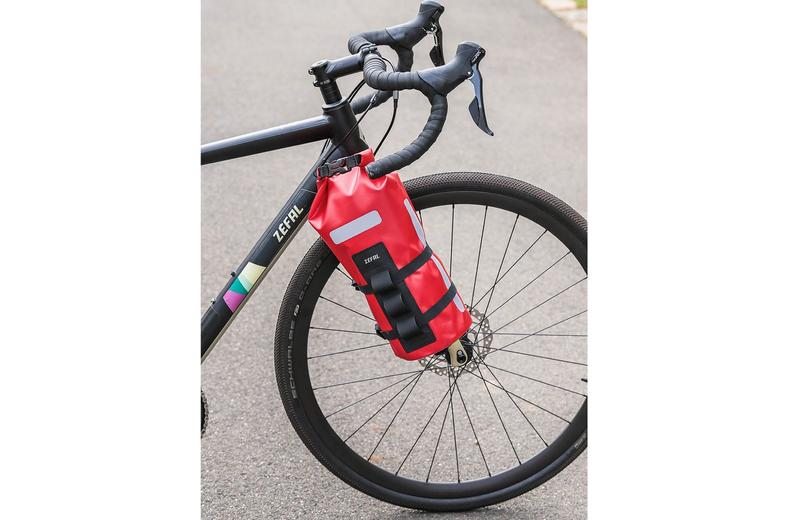 Zefal Z Adventure Fork Pack Front Bag Zefal Z Adventure Fork Pack Front Bag