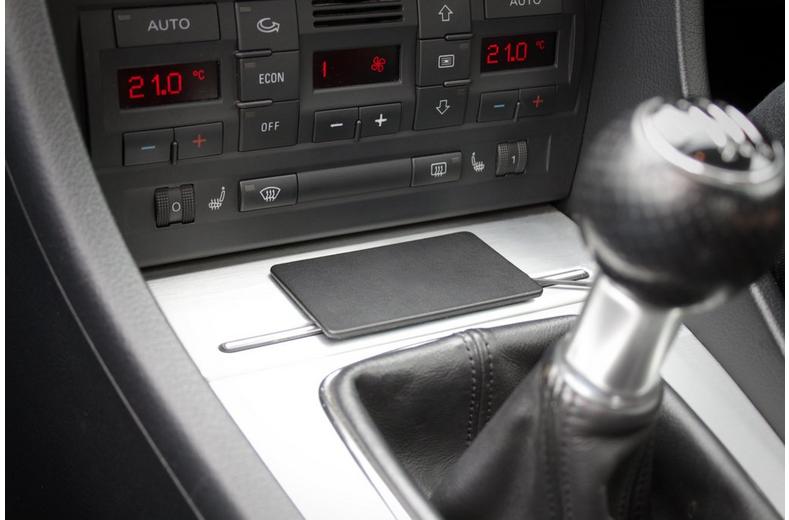 Connects2 Universal In-Car Charging Pad Connects2 Universal In-Car Charging Pad