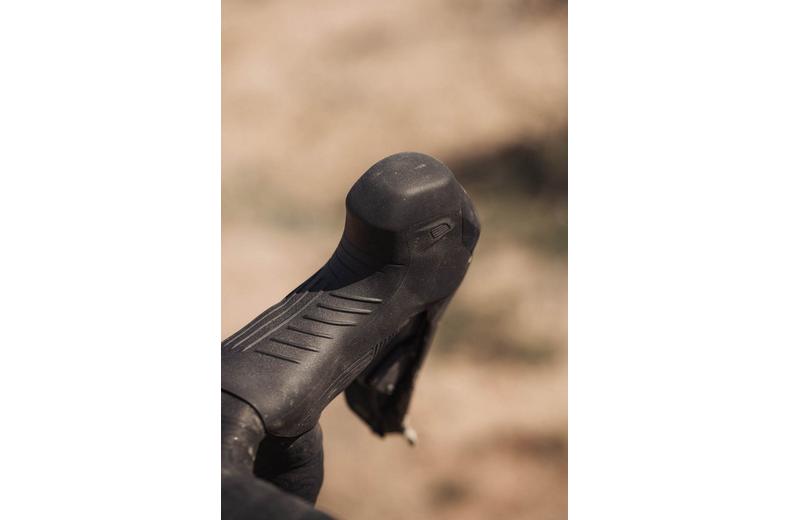 Shimano GRX ST-RX825 Di2 Hydraulic STI, Left Hand 2-Speed Shimano GRX ST-RX825 Di2 Hydraulic STI, Left Hand 2-Speed