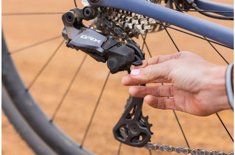 Shimano GRX RD-RX825 Di2 12 Speed Rear Derailleur Shimano GRX RD-RX825 Di2 12 Speed Rear Derailleur