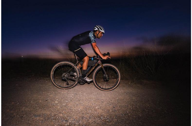 Shimano GRX RD-RX825 Di2 12 Speed Rear Derailleur Shimano GRX RD-RX825 Di2 12 Speed Rear Derailleur