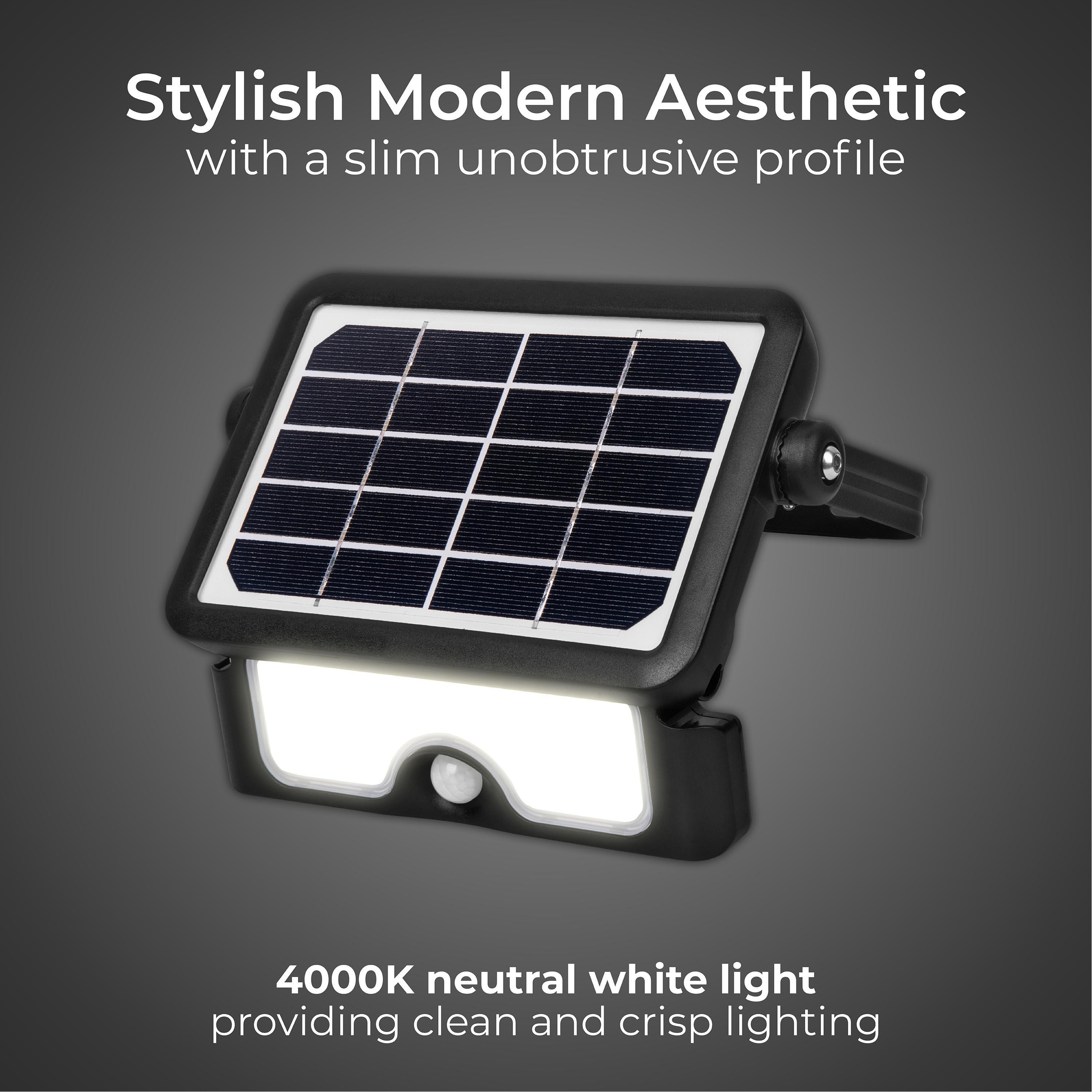 Luceco LED Solar Floodlight & PIR, 550lm