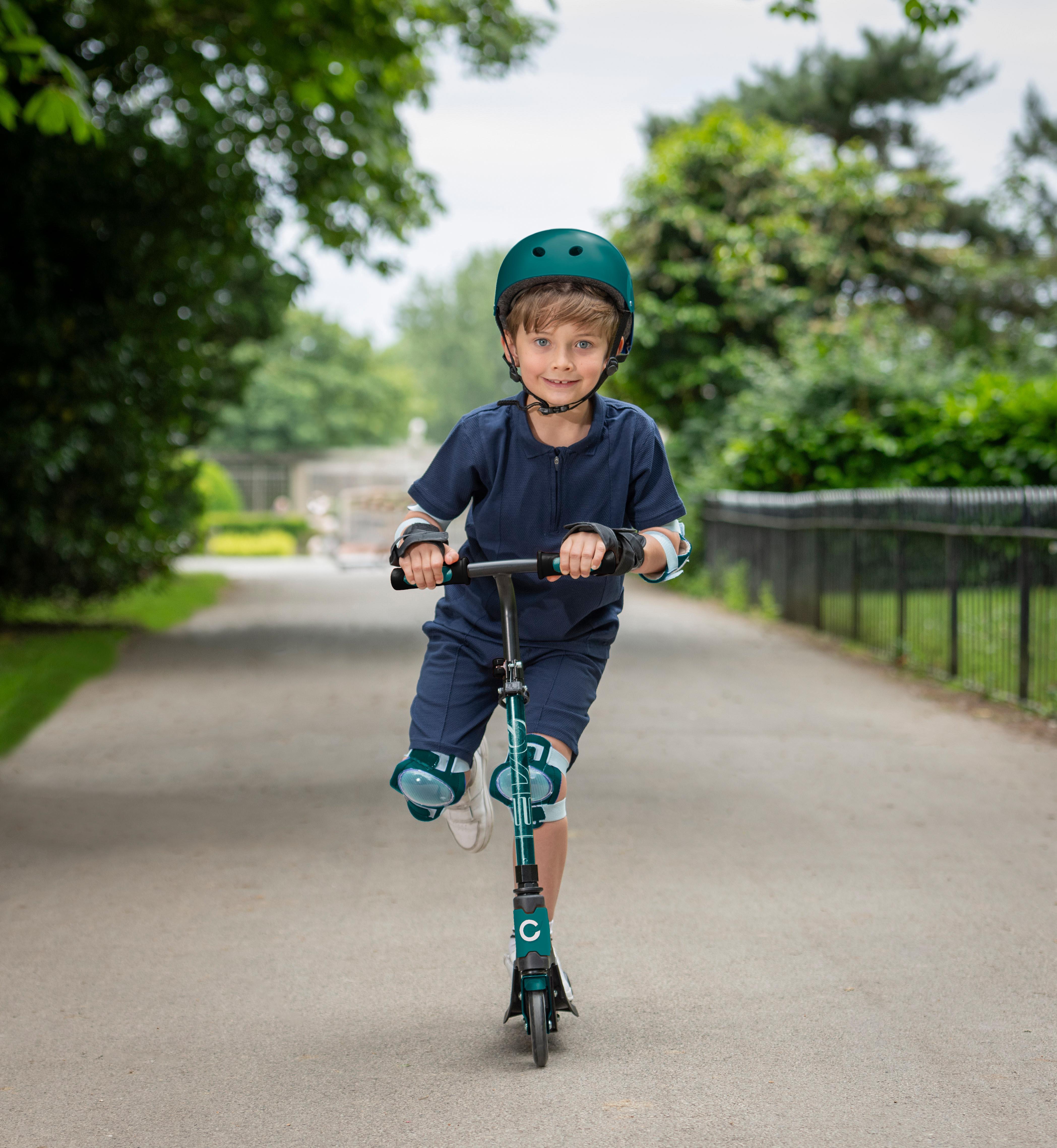 EVO Light Speed Scooter, Blue Seafoam