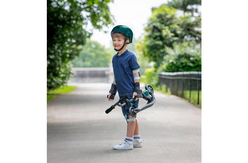 EVO Light Speed Scooter, Blue Seafoam EVO Light Speed Scooter, Blue Seafoam