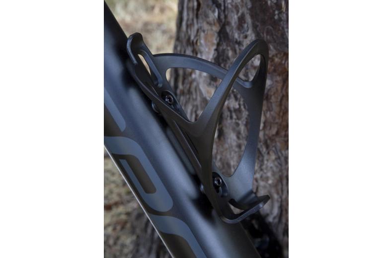 Halfords Plastic Bottle Cage Halfords Plastic Bottle Cage