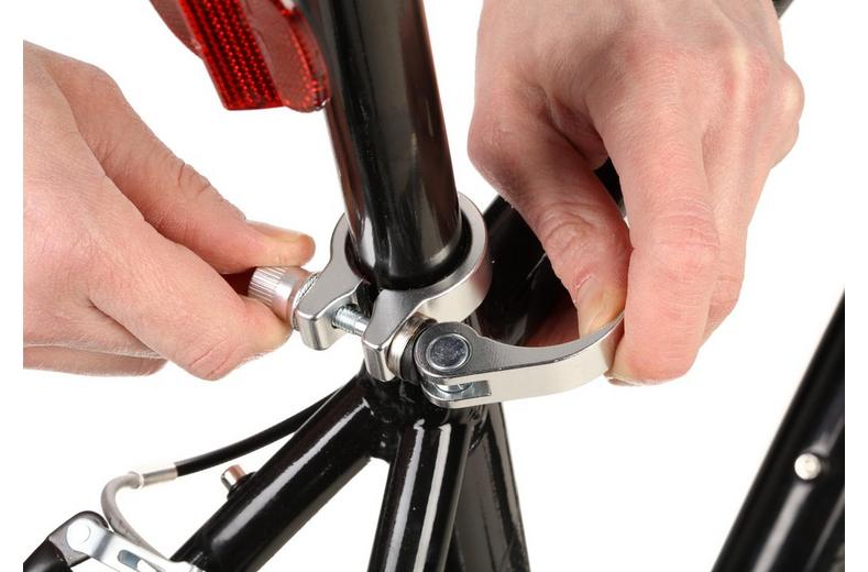 Halfords 31.8mm Quick Release Seat Clamp Collar Halfords 31.8mm Quick Release Seat Clamp Collar