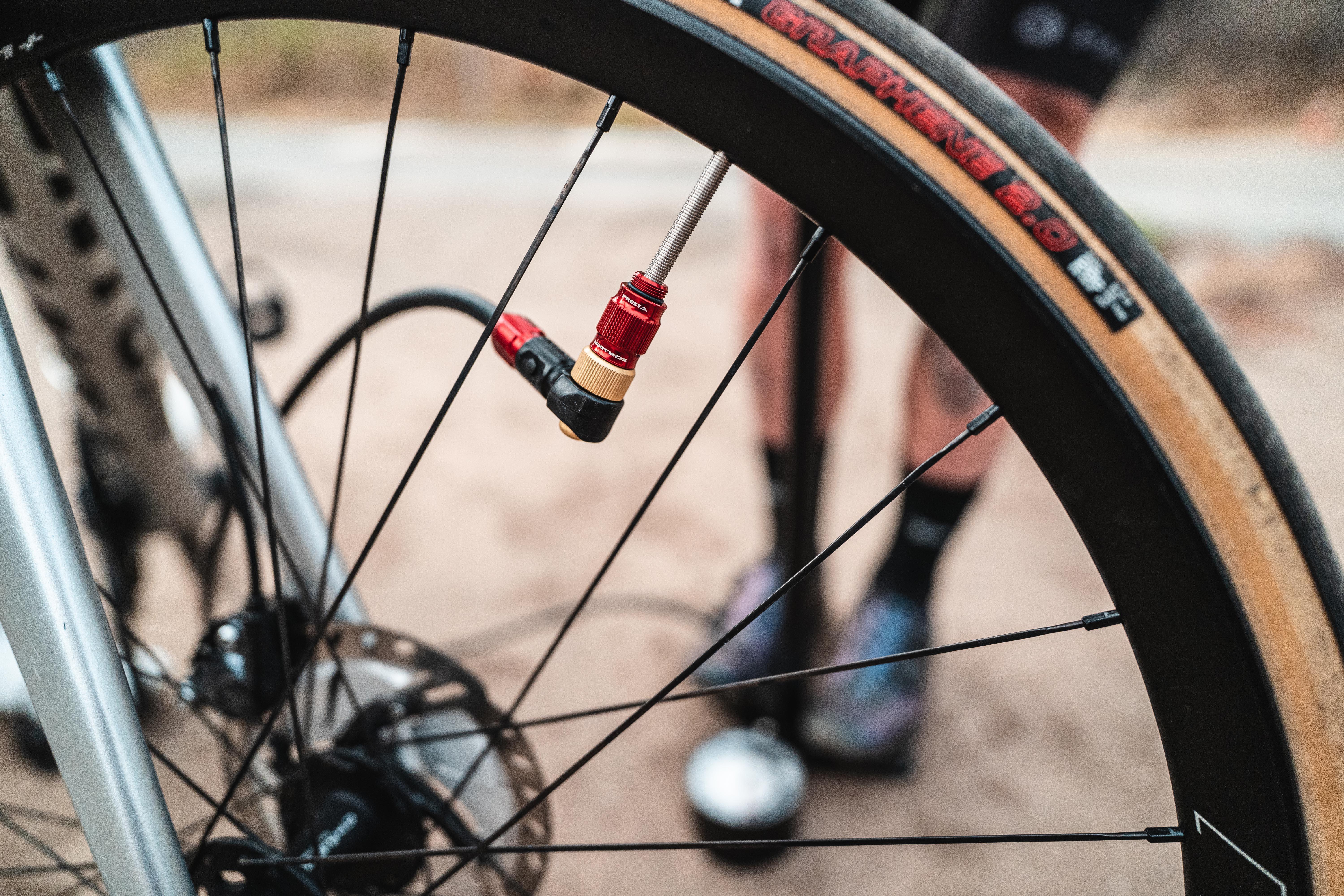 Lezyne Classic Floor Drive 3.5 Track Pump Black